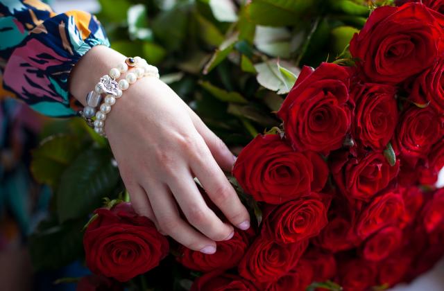 Рози по 20 лв. едната продават в центъра на София