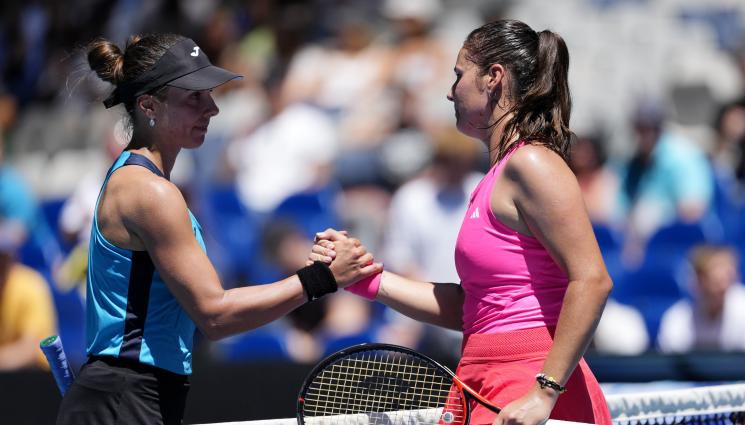 Виктория Томова - ЖАЛКО: Виктория Томова напусна рано Мелбърн