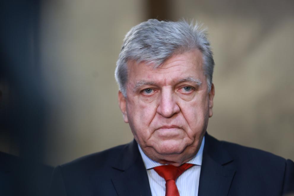  Манол Генов 