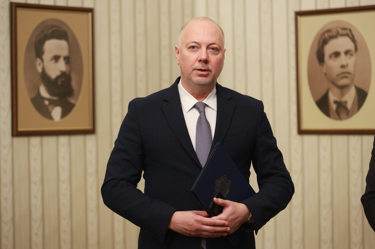 Премиерът Желязков ще открие кръгла маса срещу насилието над животни