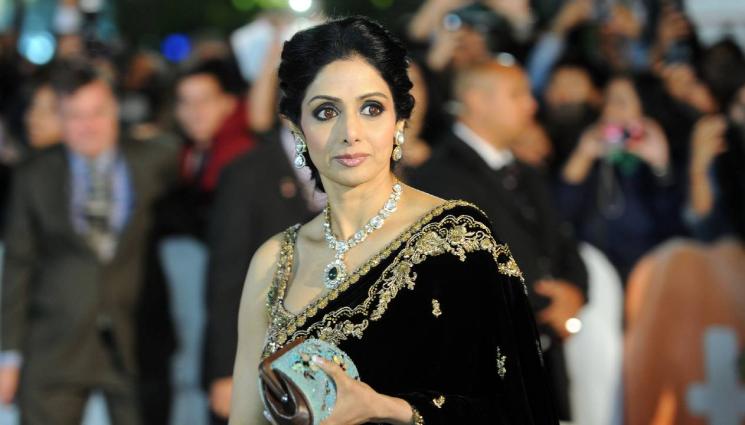 Шридеви - ТРАГЕДИЯ И МИСТЕРИЯ: Шридеви завинаги на 54, била мъртвопияна, когато се удавила!