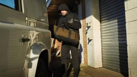 обир автомобил бус