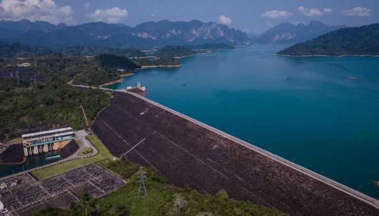 язовир - ОПАСНО: Пет язовира под Еверест са с пукнатини след мощното земетресение, убило 126 души
