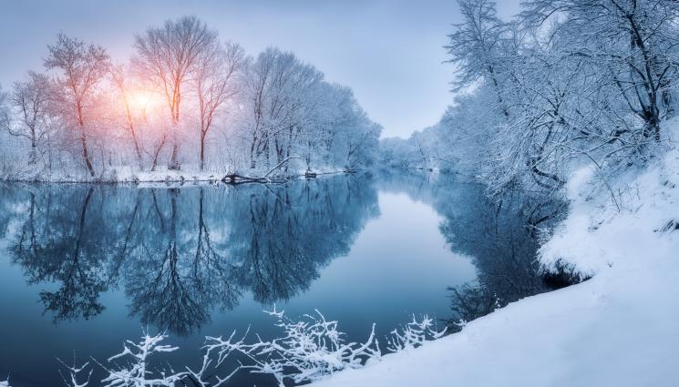 сняг - ЗАТАЕТЕ ДЪХ: Смолянските езера се заледиха! (СНИМКИ)