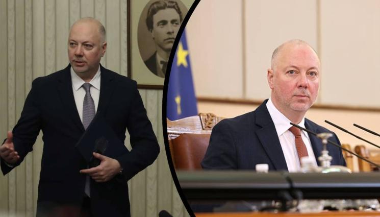 в - Политикът с фин хумор – непозната страна на Желязков!