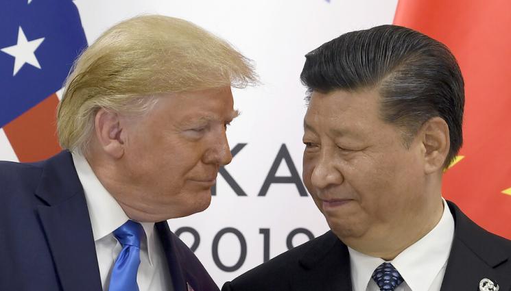 Доналд Тръмп Си Цзинпин - Тръмп и Си Цзинпин са провели телефонен разговор