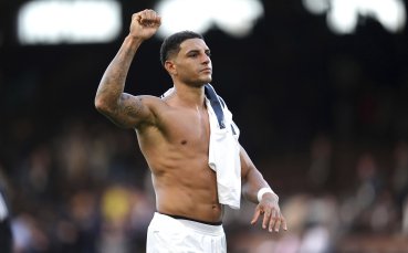 Фенербахче договори защитник на Астън Вила