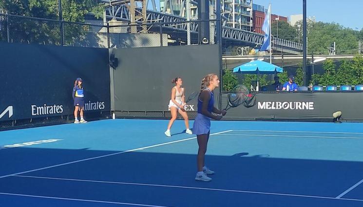 Австралия - Елизара Янева и Росица Денчева отпаднаха на четвъртфиналите на двойки при девойките в Мелбърн