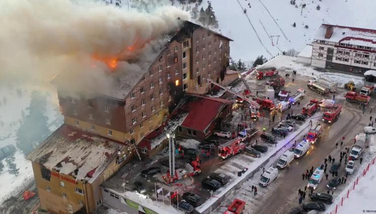 пожар - СЛЕД ТРАГЕДИЯТА В ТУРЦИЯ: Идентифицираха телата на всички 78 жертви!