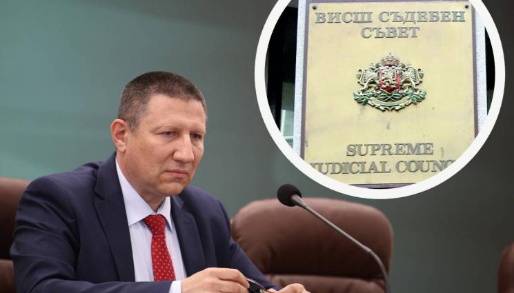 борислав сарафов - ЕДИНОДУШНО: ВСС прекрати процедурата за избор на нов главен прокурор