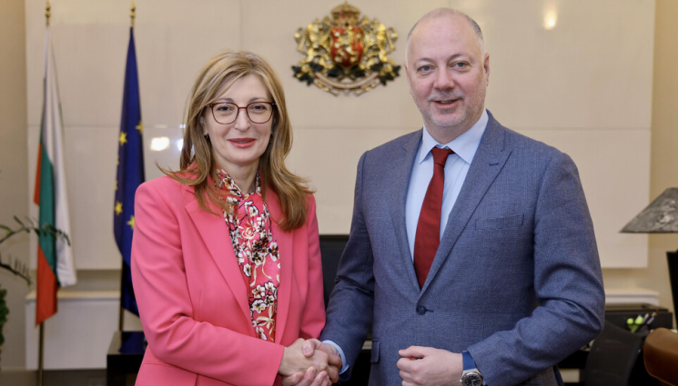 желязков захариева - Желязков: Конкурентоспособността е основен приоритет в процеса по стабилизиране на икономиката