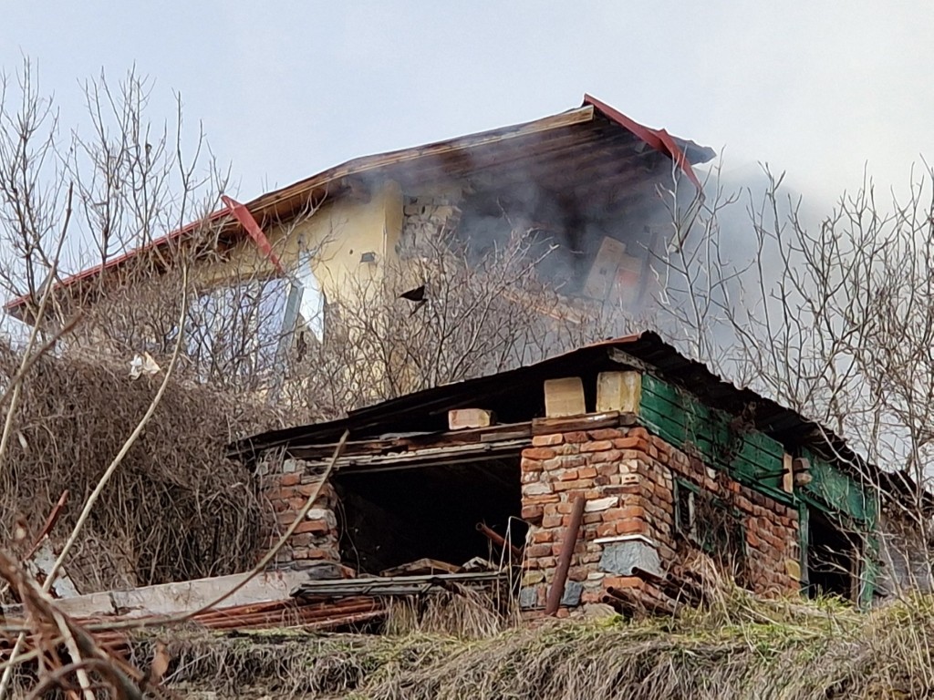 <p>Взрив на газова инсталация в Банкя разруши къщи.</p>