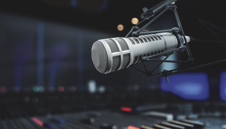 радио микрофон - БНР празнува 90-годишен юбилей с концерт в Софийската опера (ВИДЕО)