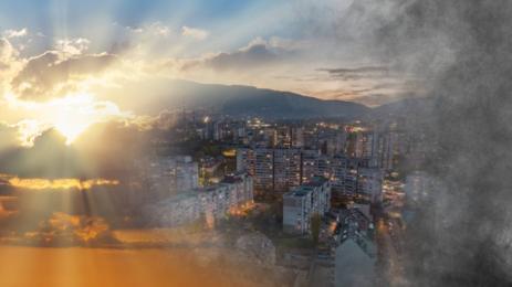 слънце мъгла