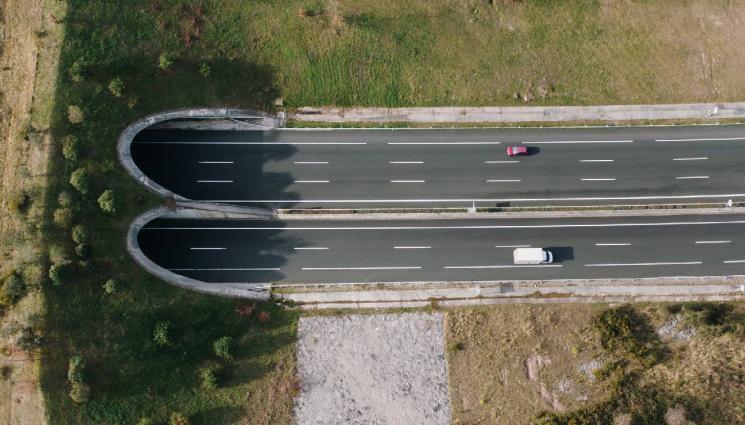 тунел - Асфалтът на новия тунел „Железница“ не издържа и година