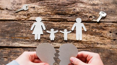 деца на разведени родители