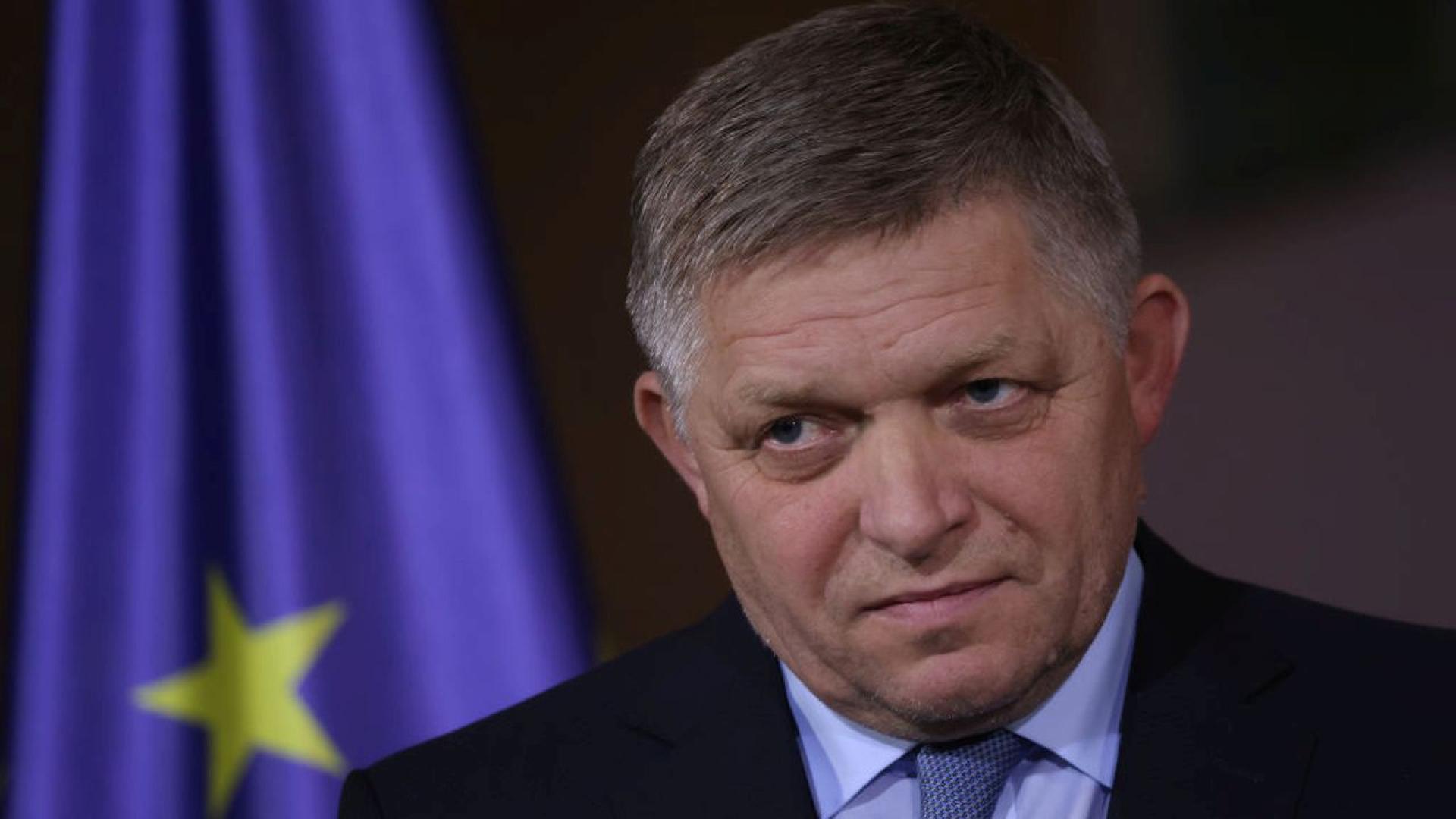 Словашкият премиер Роберт Фицо разкритикува остро днес съдията осъдил вчера