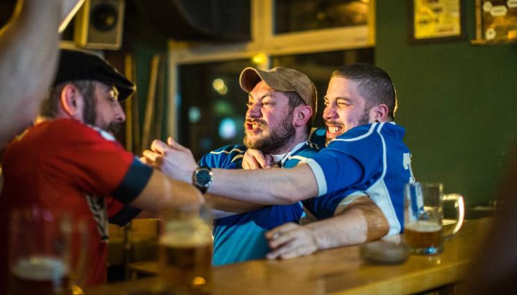 бар бой - СЕВЕРОЗАПАДНИ БИЯЧИ: Закопчаха тройка домашни насилници