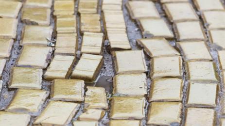 жълтите павета