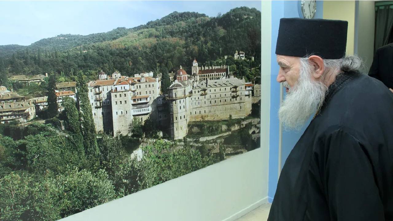 архимандрит Амвросий