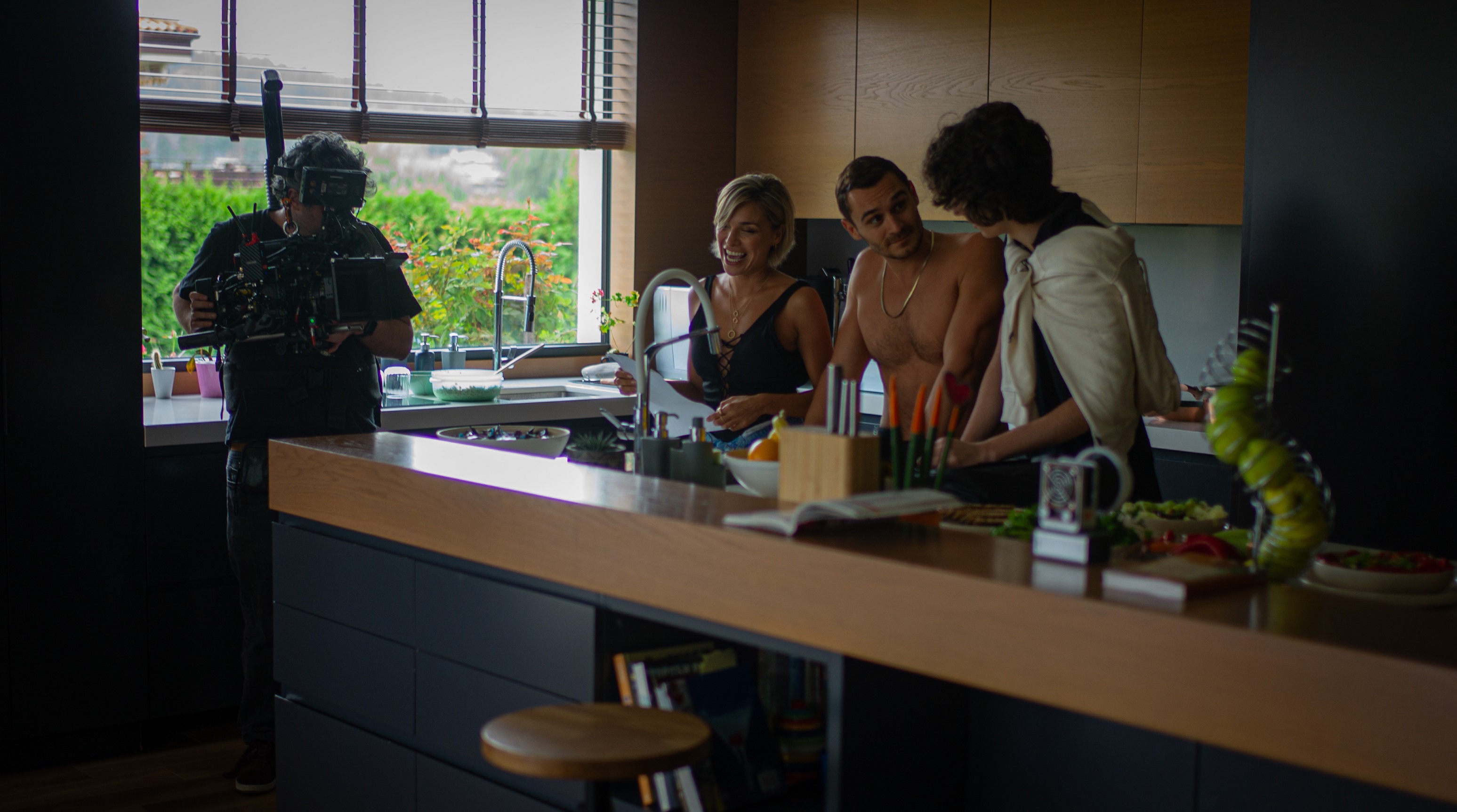 филми сериали Гунди