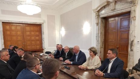 АБСФ в парламента