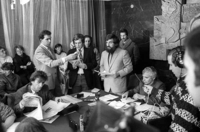 Кръглата маса 1990