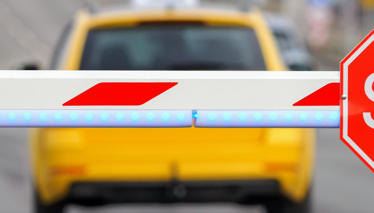 ТАКСИТА - 24 ЧАСА СТАЧКА: Таксиджии се вдигат на протест! 