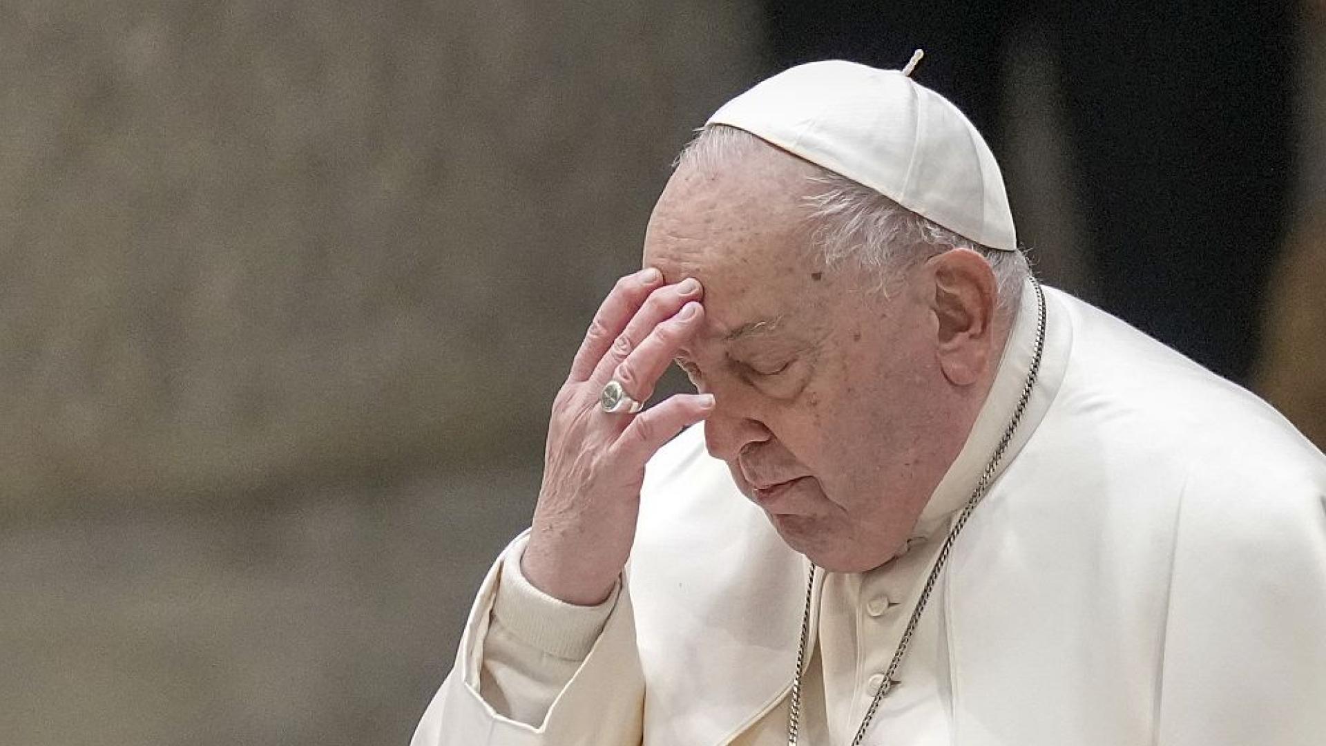 Папа Франциск призова в неделната си молитва Ангел Господен всички