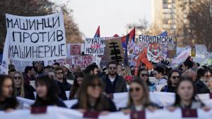 И трите ключови моста в Нови Сад Варадинският мост Мостът