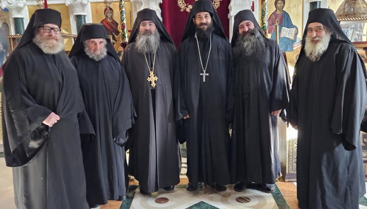 т - НЯМА ДА ХОДИ В ЗОГРАФСКИЯ: Дядо Никанор напусна Гигинския манастир