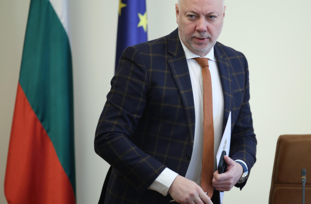 Премиерът Росен Желязков даде брифинг след заседанието на Съвета за
