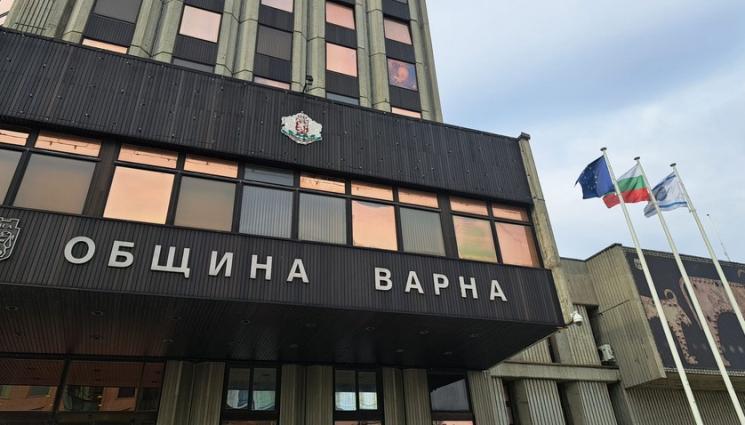 Община Варна - СКАНДАЛ ВЪВ ВАРНА: ПП скочиха на