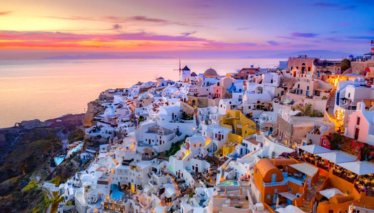 Санторини - ПРЕВАНТИВНО: Гърция праща спасителни екипи на Санторини! (ВИДЕО)