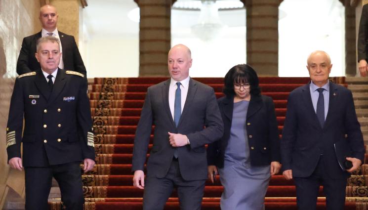 росен желязков теменужка петкова - Росен Желязков: До 10 дни представяме Бюджет 2025, ПП-ДБ също ще го подкрепи