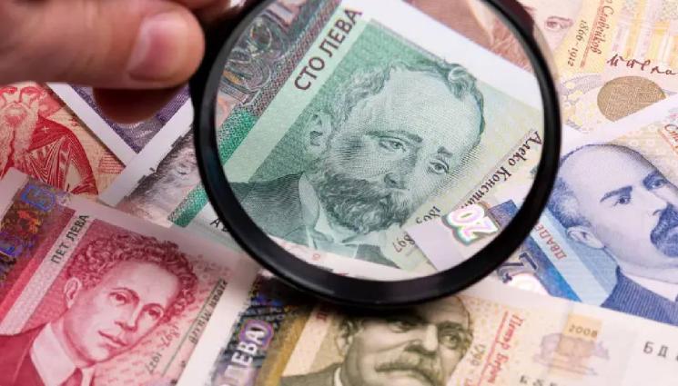пари - НОВ УДАР ПО ДЖОБА НИ: Скача цената на визите, а може и още да я вдигнат!
