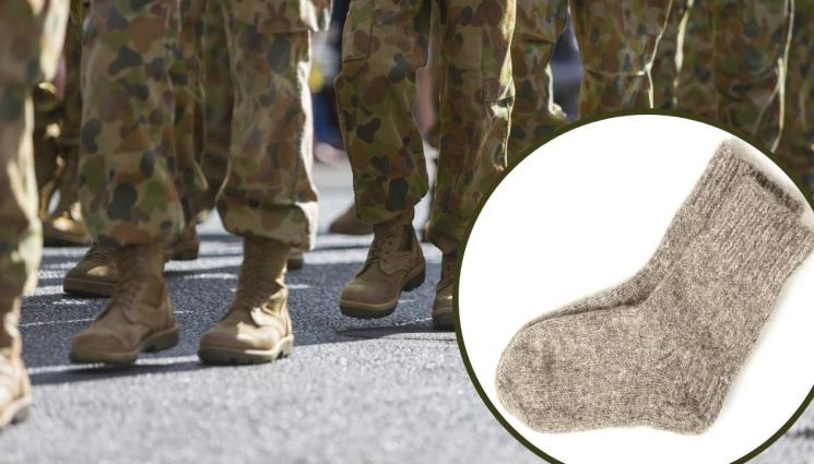 армия вълнени чорапи - ТОПЛИ КРАЧЕТА - КОРАВИ ВОЙНИЧЕТА: Армия наля нечувана сума в чорапи!