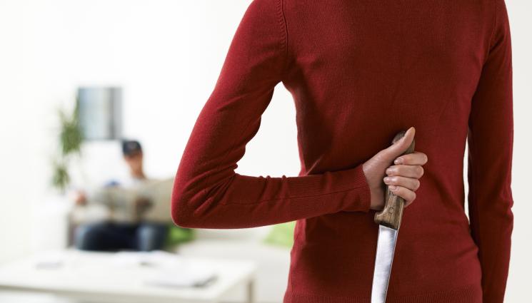 жена - ОТМЪЩЕНИЕ: Кастрираме бившия срещу 30 лв.!