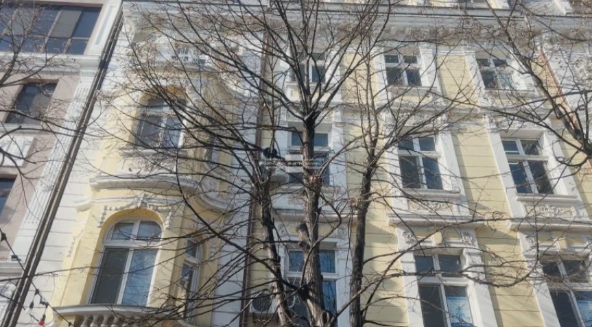 сграда ботокс две