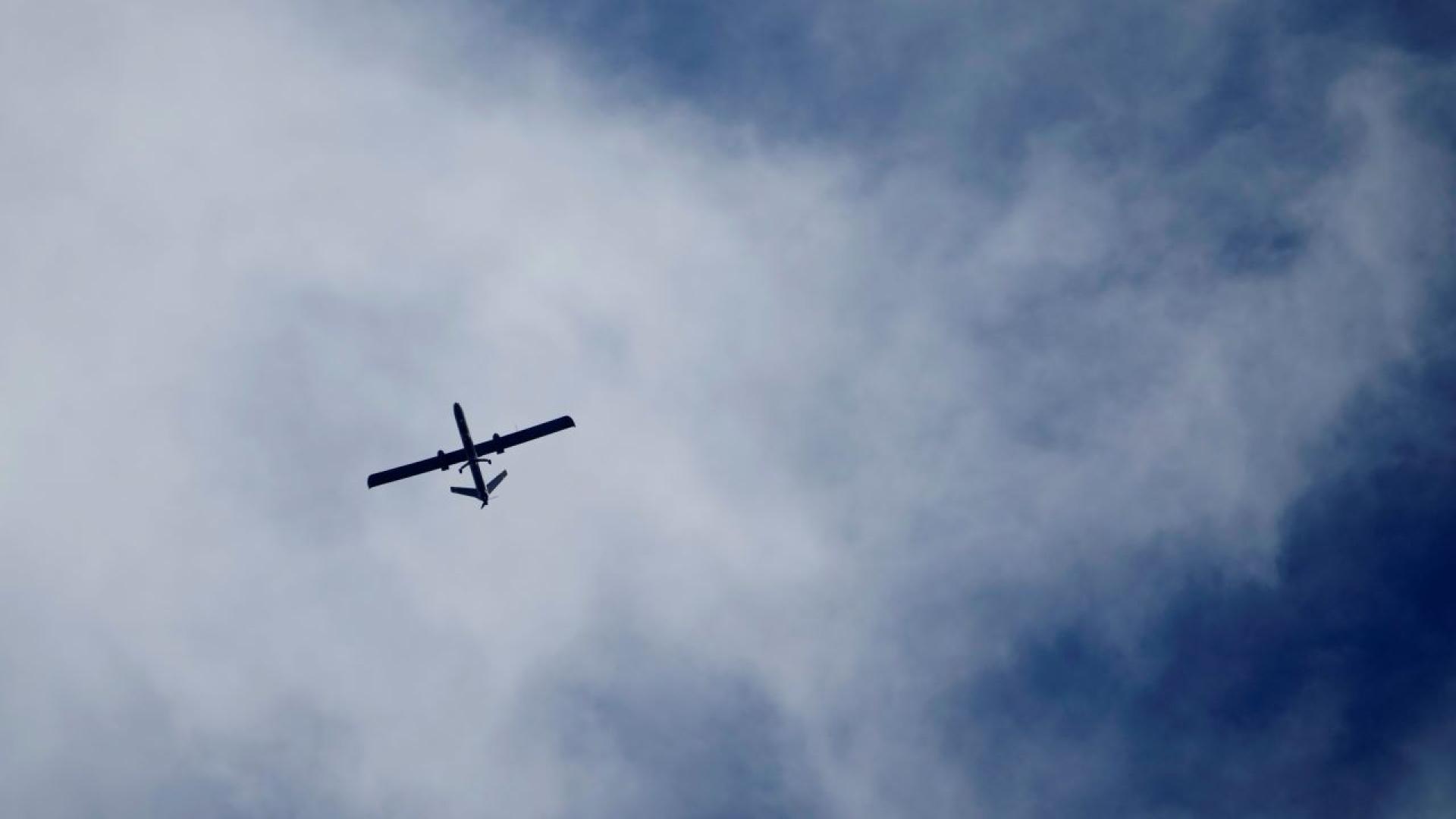 Този дрон е едва забележим защото е с размерите на