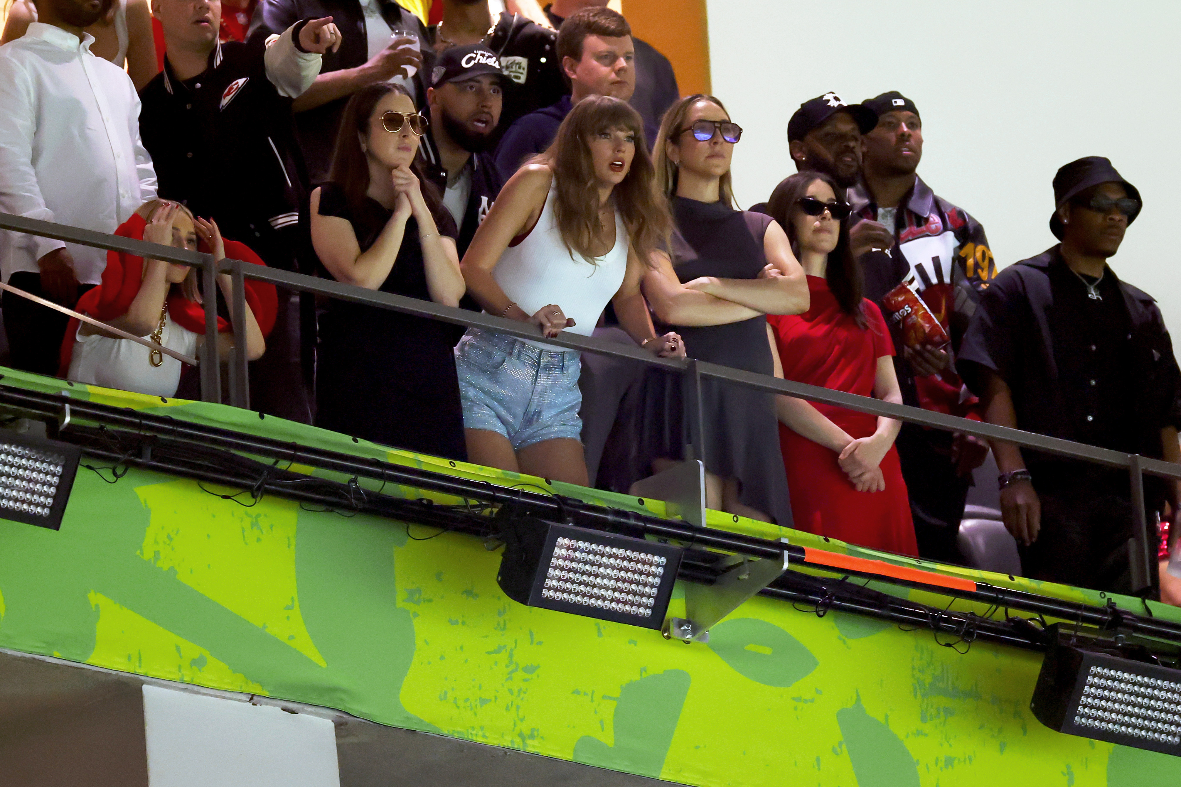 кендрик ламар тейлър суифт