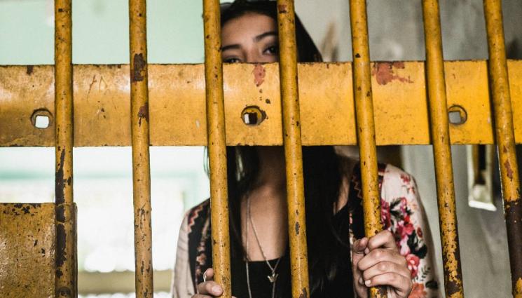 жена затвор - В Европа осъдиха жена за геноцид и тежки военни престъпления (СНИМКА)