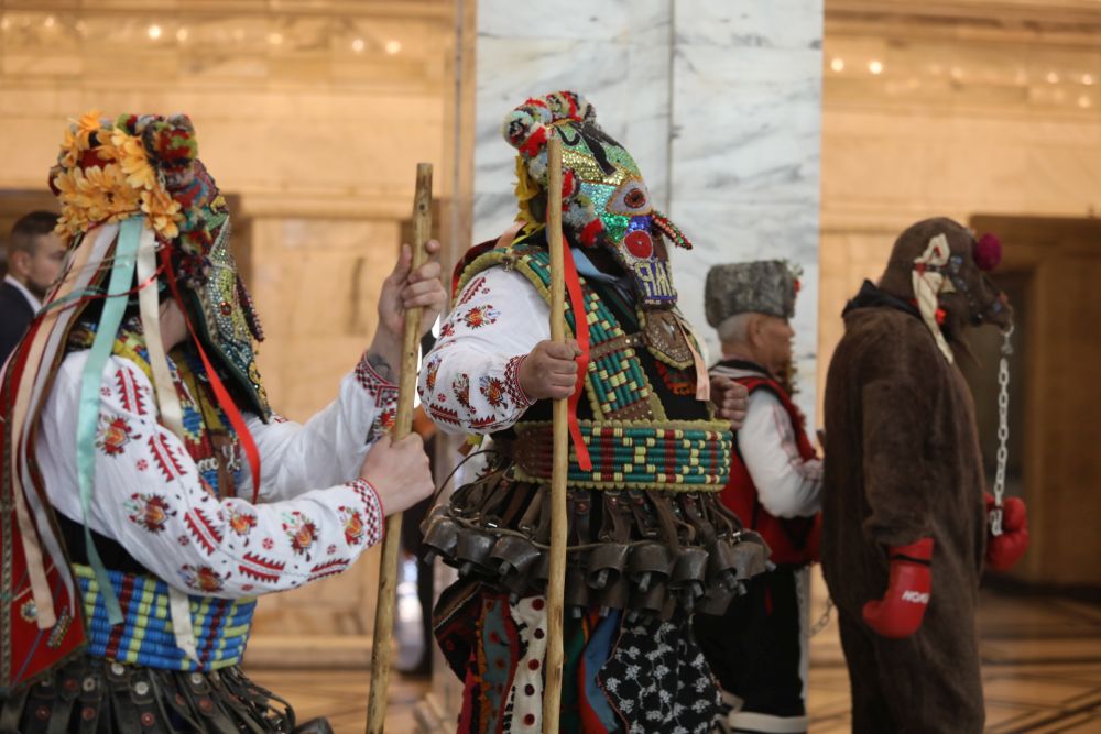 кукери в Народното събрание