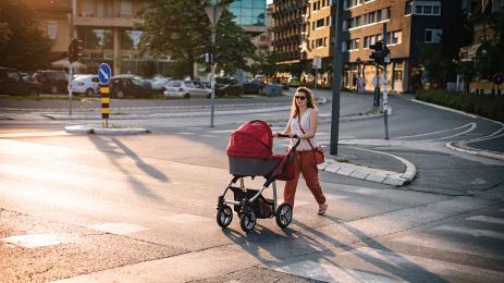 майка с количка