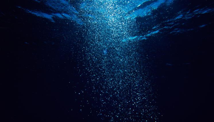 дълбини - ДЪЛБОКО В МОРЕТО: Гръцки учени откриха космическо неутрино с рекордна енергия (СНИМКА)