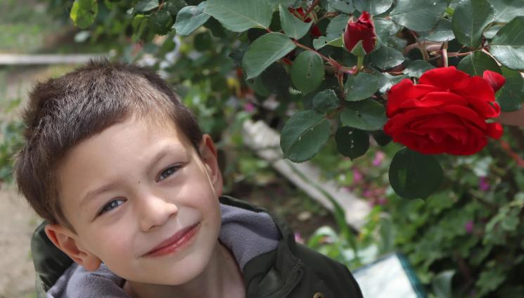 с - ЗА ДА ГО ЛЕКУВАТ В ЧУЖБИНА: Събират пари за 7-годишния Калоян!