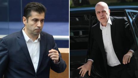 Слави Трифонов Кирил Петков