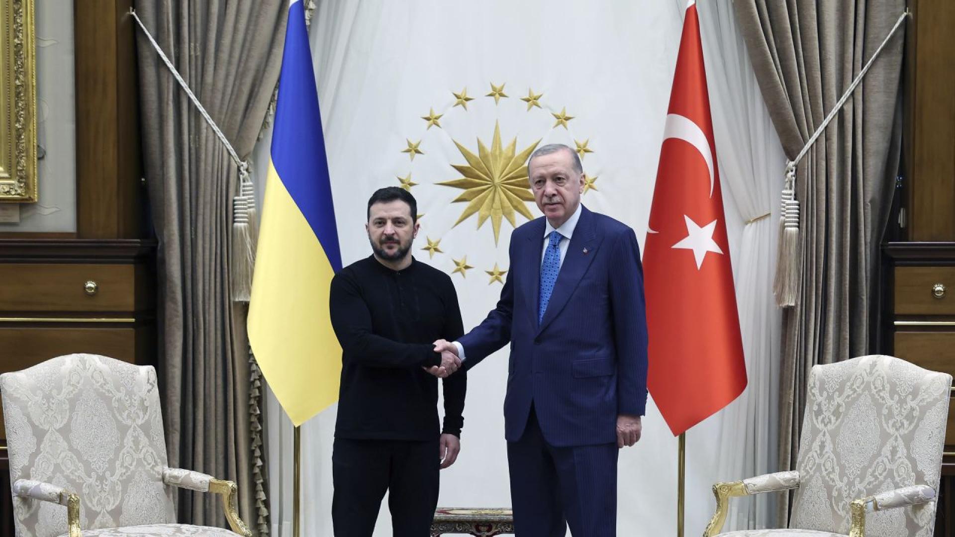 Турският президент Реджеп Тайип Ердоган е провел телефонен разговор с