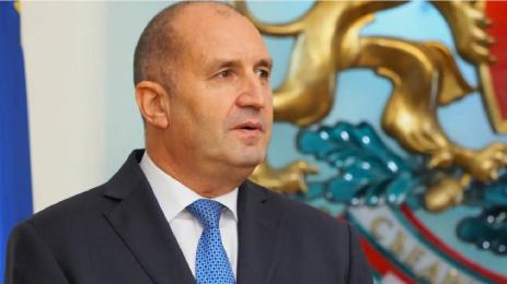 Румен Радев: Предложих референдум, а не партия