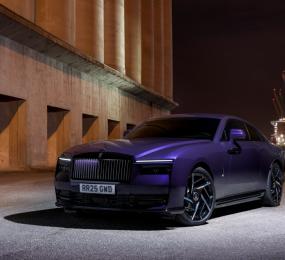 rolls royce black badge spectre